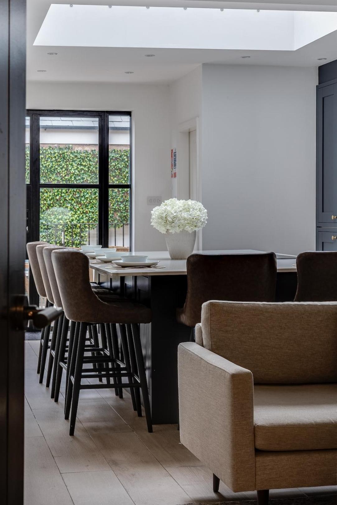 Luxury Georgian Townhouse With Cinema And Parking Chester Exterior foto