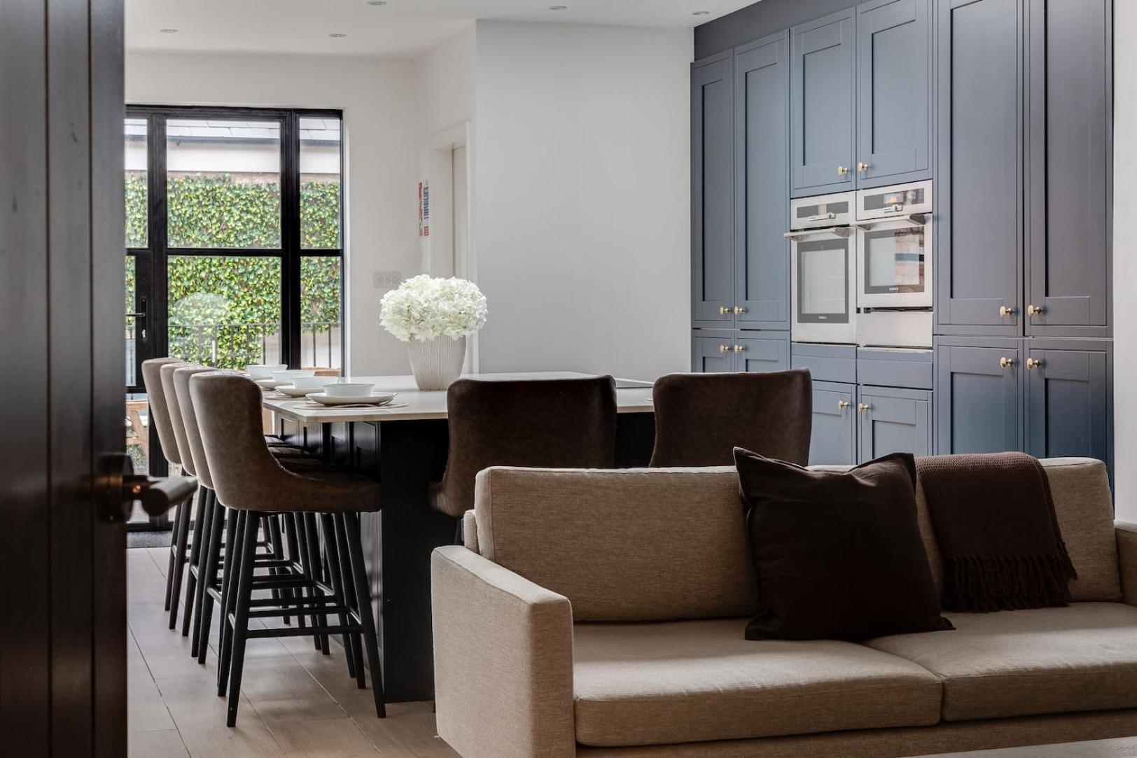 Luxury Georgian Townhouse With Cinema And Parking Chester Exterior foto